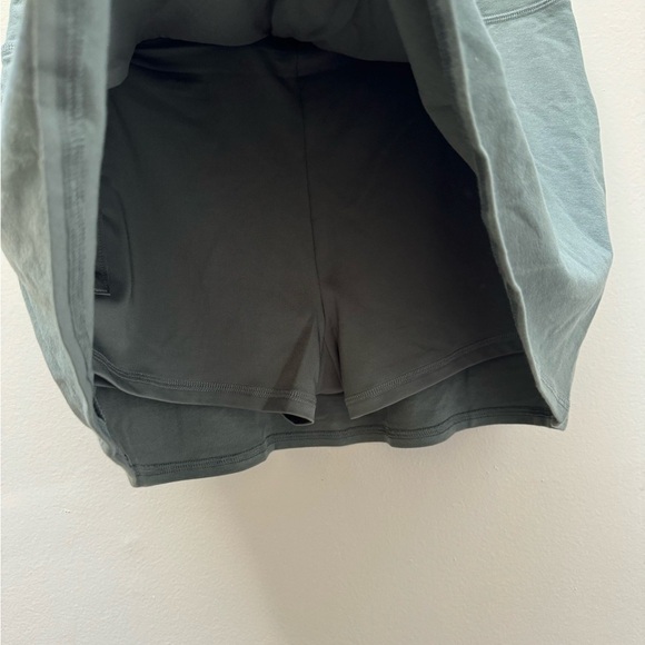 Workout skirt - Picture 3 of 6